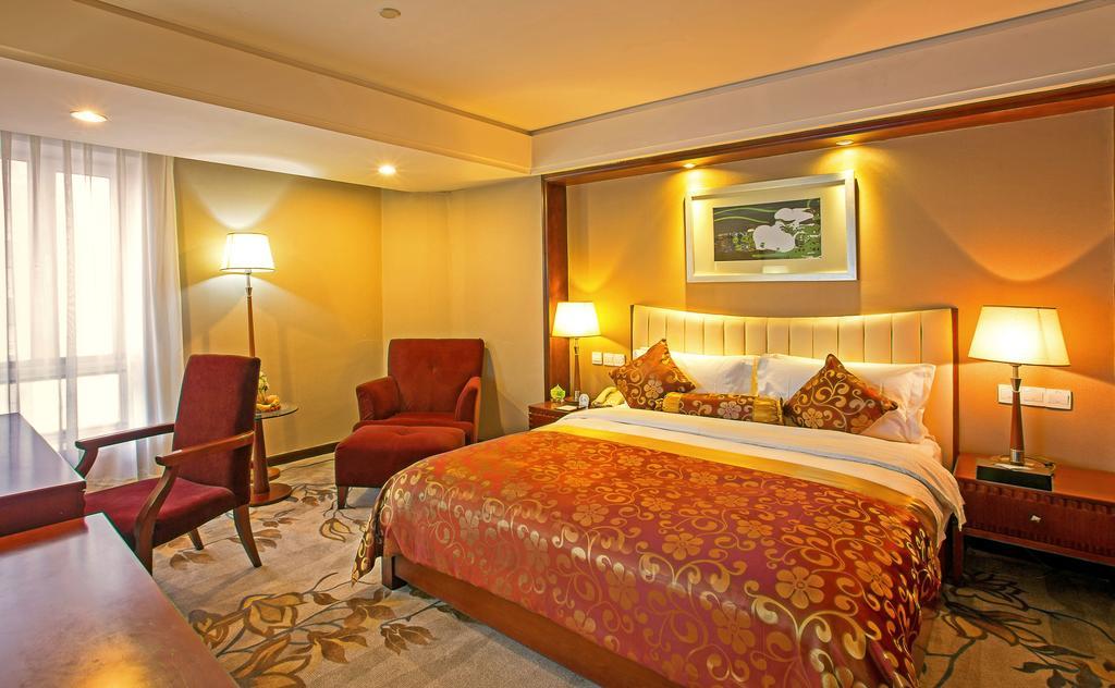 Guangye Jin Jiang Hotel Циндао Экстерьер фото